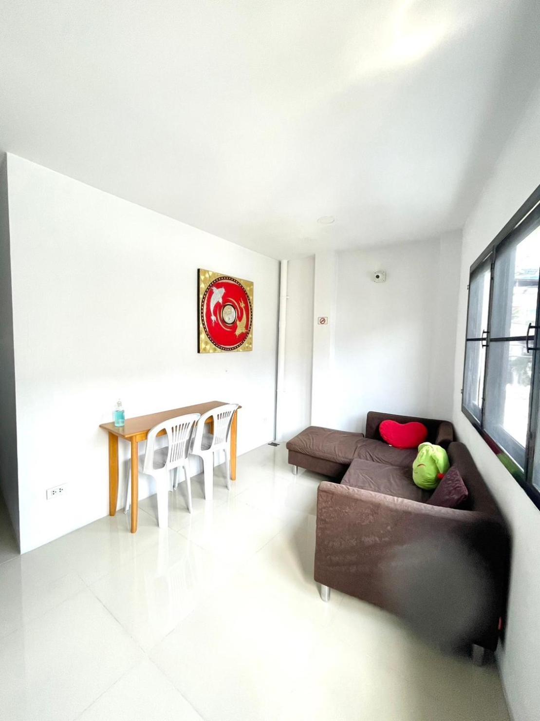 Inn Trog And Inn Soi (Adults Only) Банкок Екстериор снимка